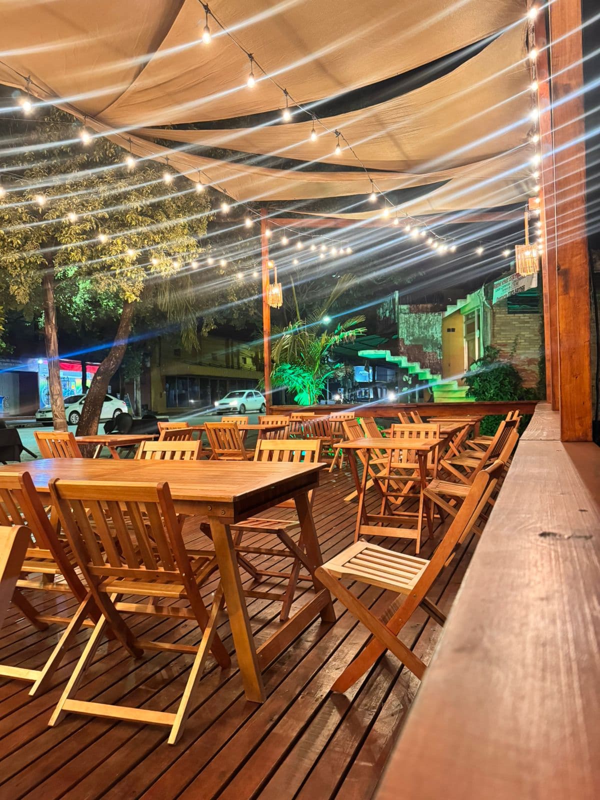 Ambiente Los Troncos Resto Bar